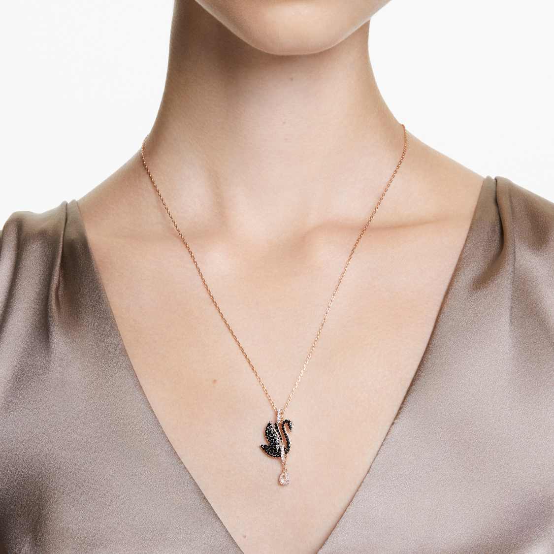 SWAROVSKI PENDANT
