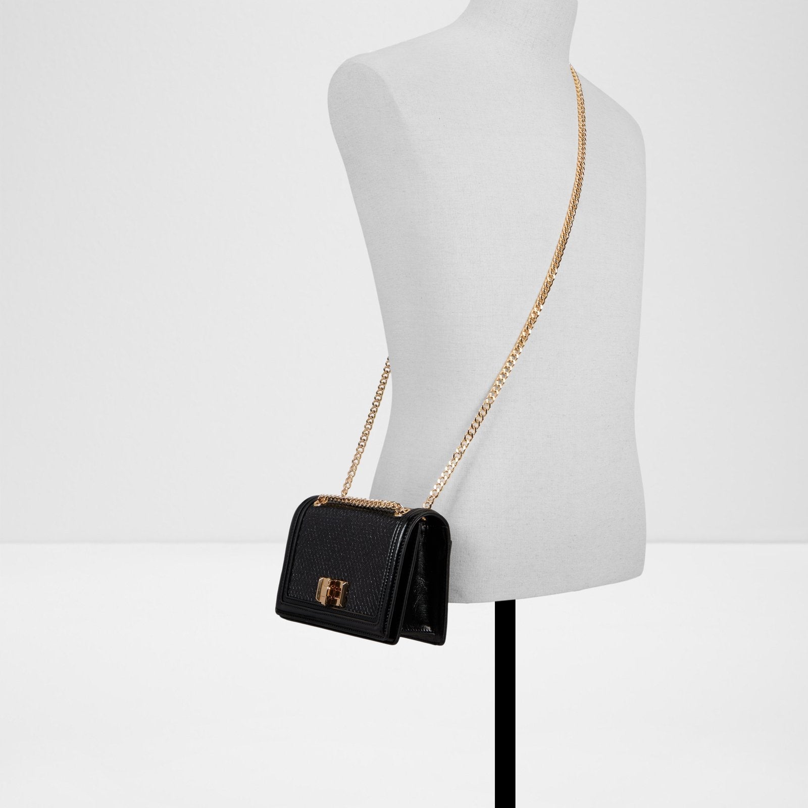 Aldo Vyviana bag