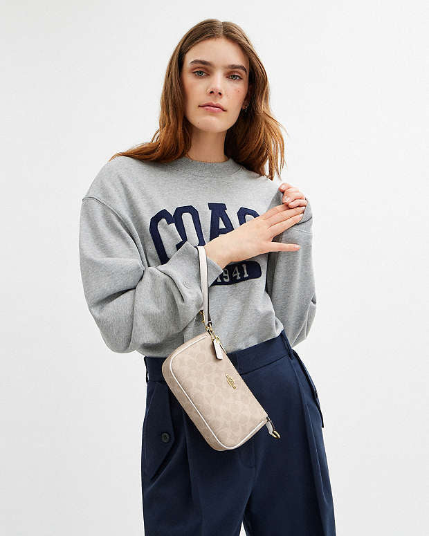 Coach Nolita 19
