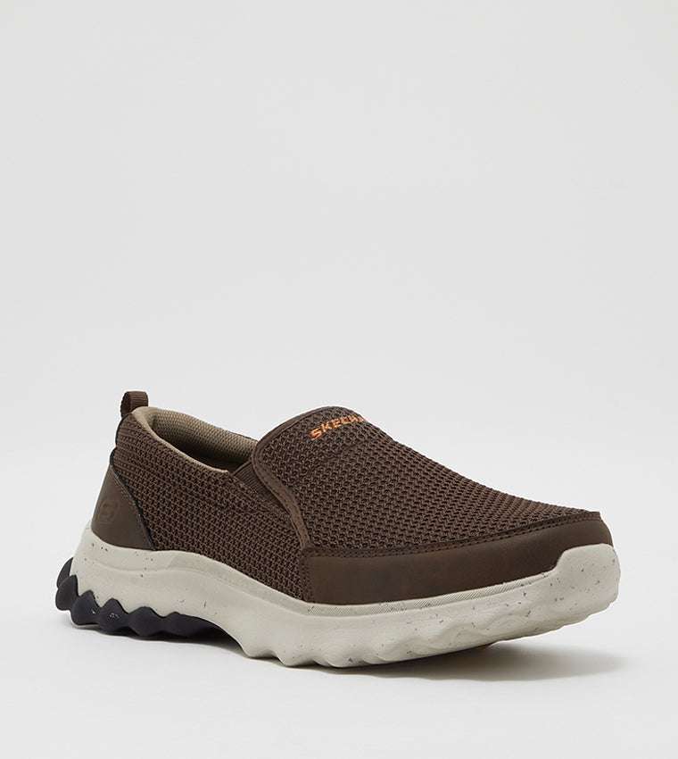 SKECHERS
VOSTON SLIP ON WALKING SHOES