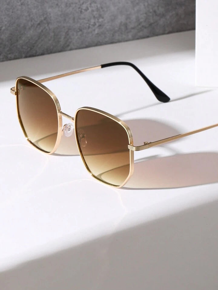 Women Geometric Metal UV Protection Classical Decoration Women Fashion Glasses