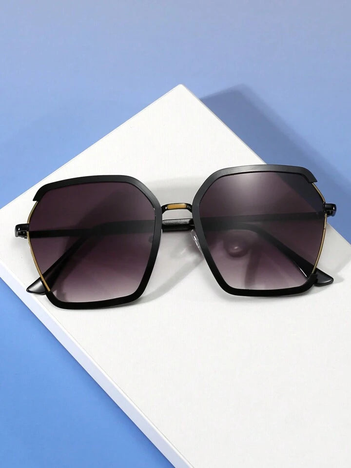 Women Polygonal Metal Frame, Minimalist And Fashionable Sunglasses