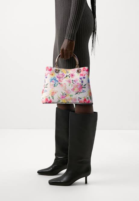 Aldo Surgoine
Womens Tote Bags