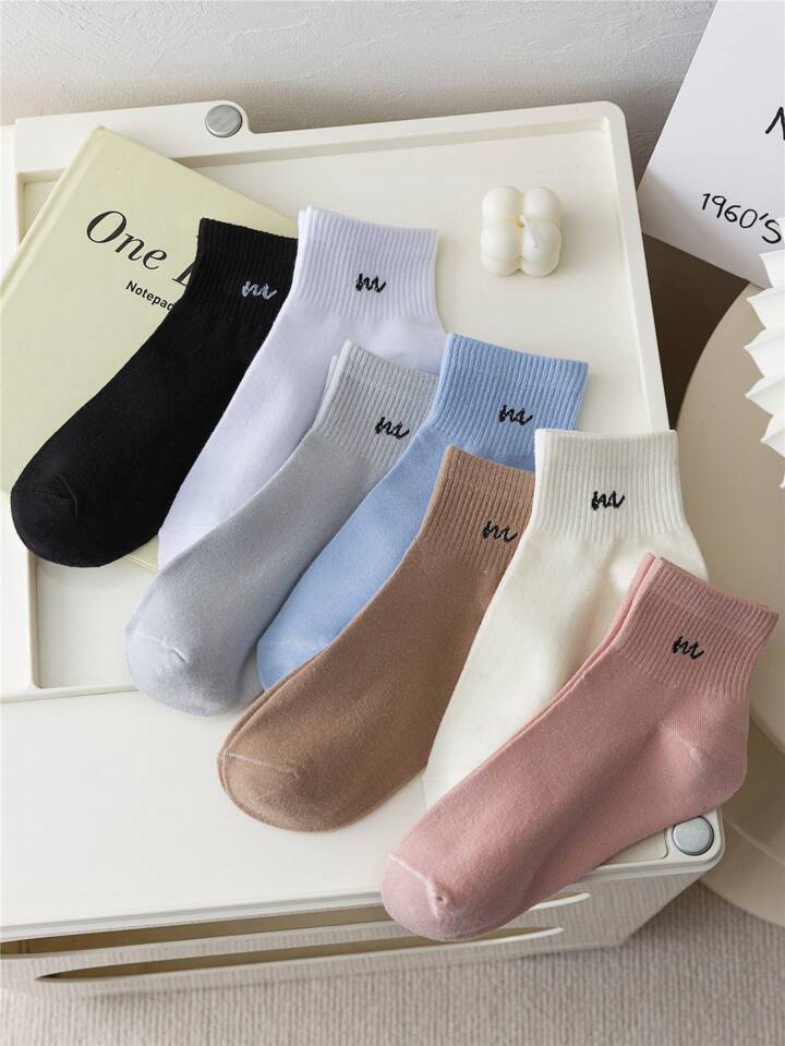 Shein 7 pairs Women Letter Graphic Casual Ankle Socks for Daily Life