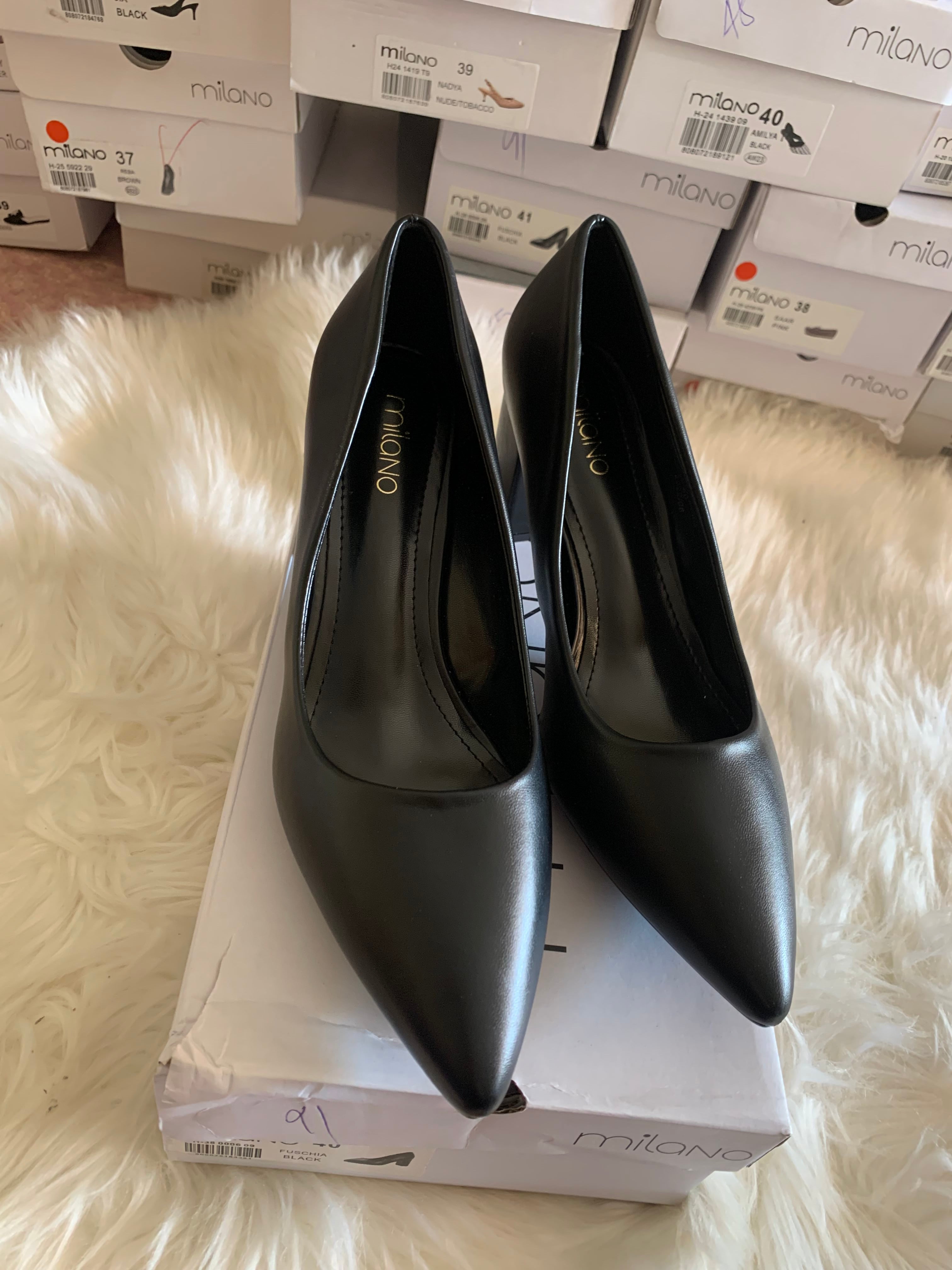 Milano FUSCHIA BLACK HEEL PUMPS