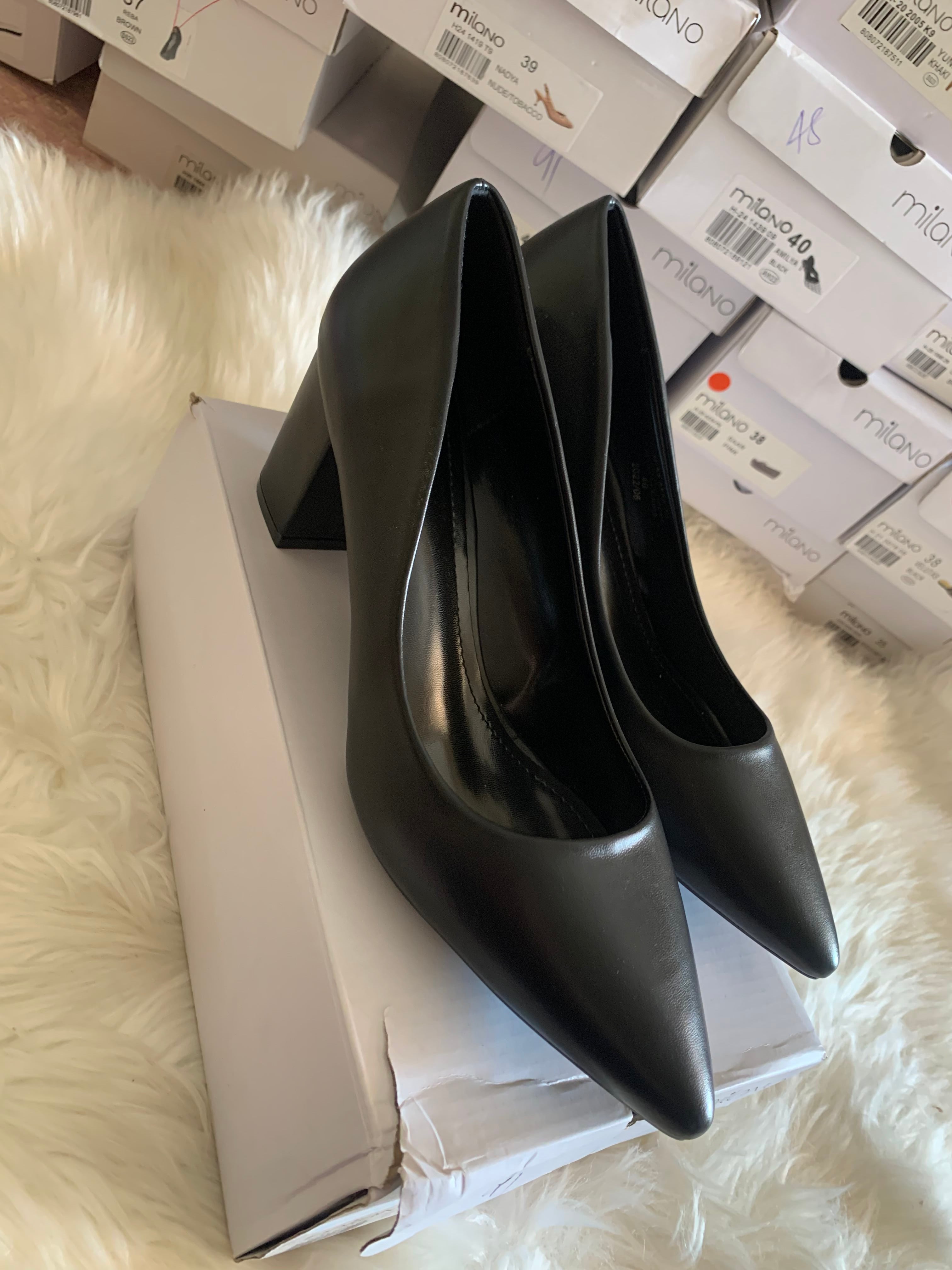 Milano FUSCHIA BLACK HEEL PUMPS